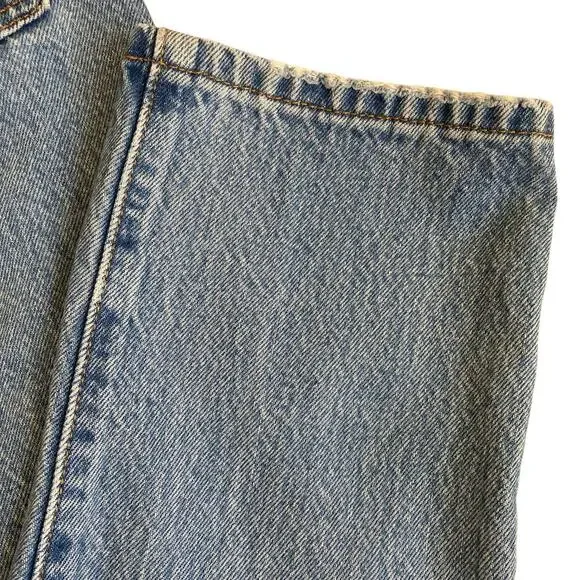 Levi’s 501 Original Cropped Womens Jeans Light Wash Distressed Vintage Wash 26 - Picture 14 of 16